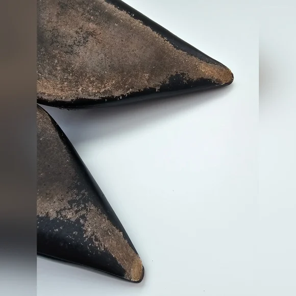 Prada Dark Brown/Black Leather Raw-Edge Trim Pumps Size 40 - Picture 13 of 13